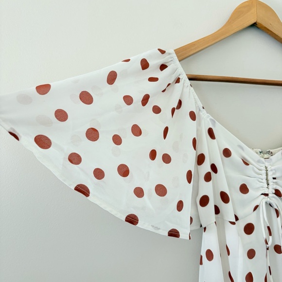 Abercrombie & Fitch Flutter Sleeve Keyhole
Mini Dress Polka Dot Brown Ivory S - Picture 10 of 15